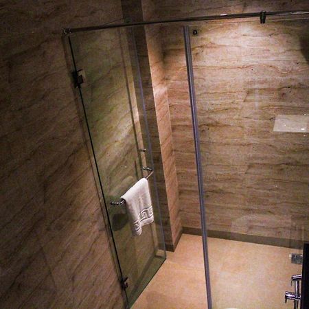 I-Towne' - A Unit Of Hotel Shivam International Деогар Екстер'єр фото